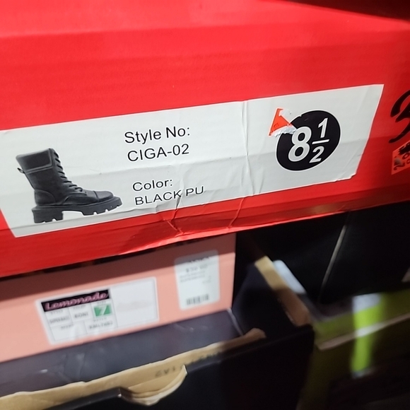 Rouge Womens Thick Sole Combat Platform Boots. Brand New In Box. - Picture 8 of 8